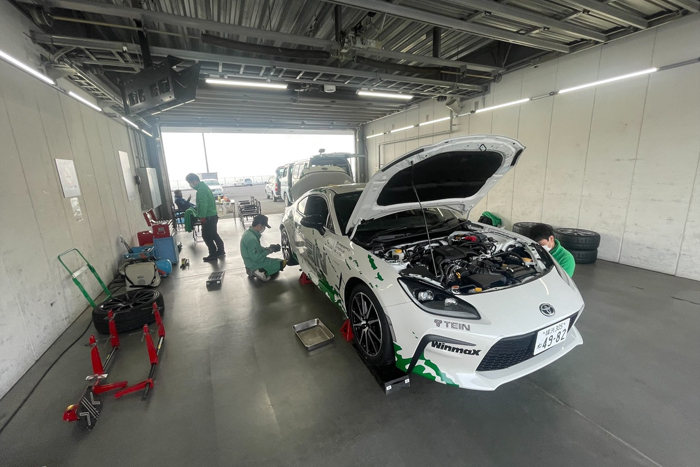 TEIN.co.jp: MONO RACING SPEC R   製品紹介