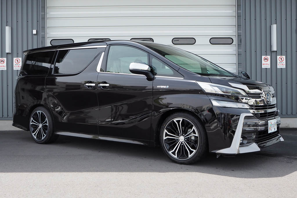 Toyota alphard ayh30w
