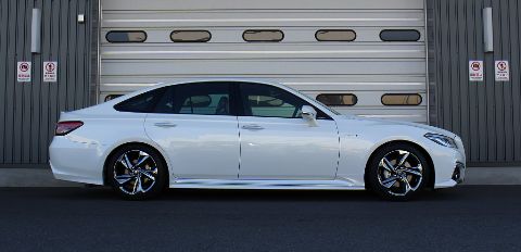 Toyota crown azsh20 Toyota crown azsh20