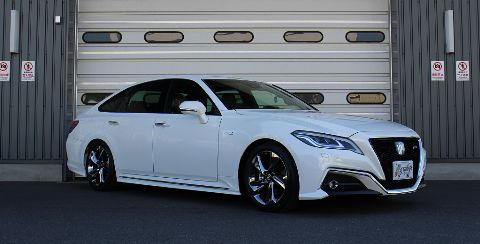 Toyota crown azsh20 Toyota crown azsh20